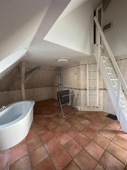 Panorama Penthouse In Wunderschoener Villa Kassel Esterno foto